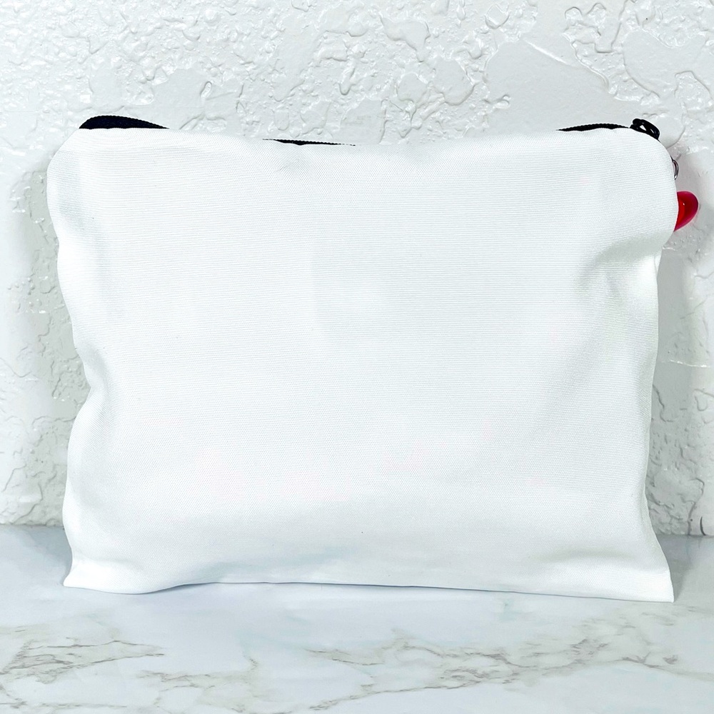First Aid Pouch With Heart Zipper Pull - Picture 5 of 10